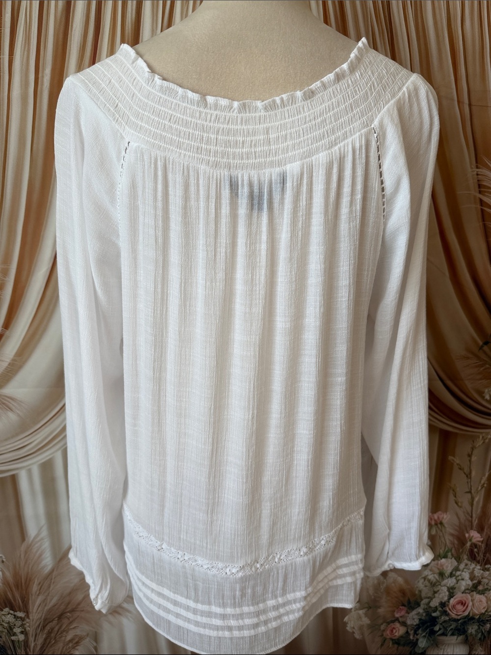 Zac & Rachel White Pintuck Peasant Blouse - Picture 5 of 8